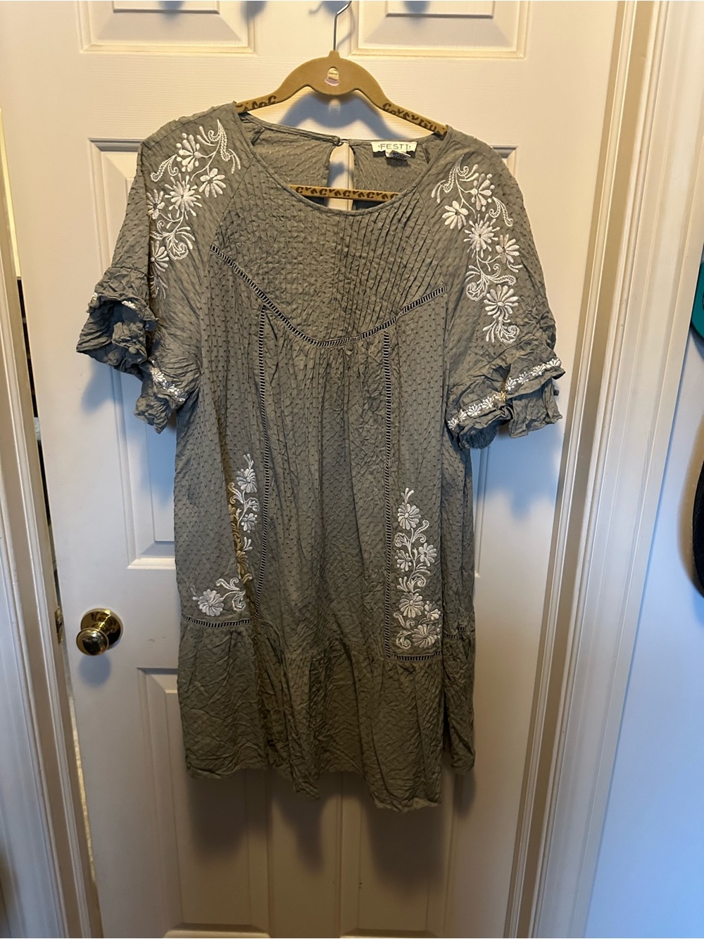 Fiesta Green Embroidered Short Sleeve Dress